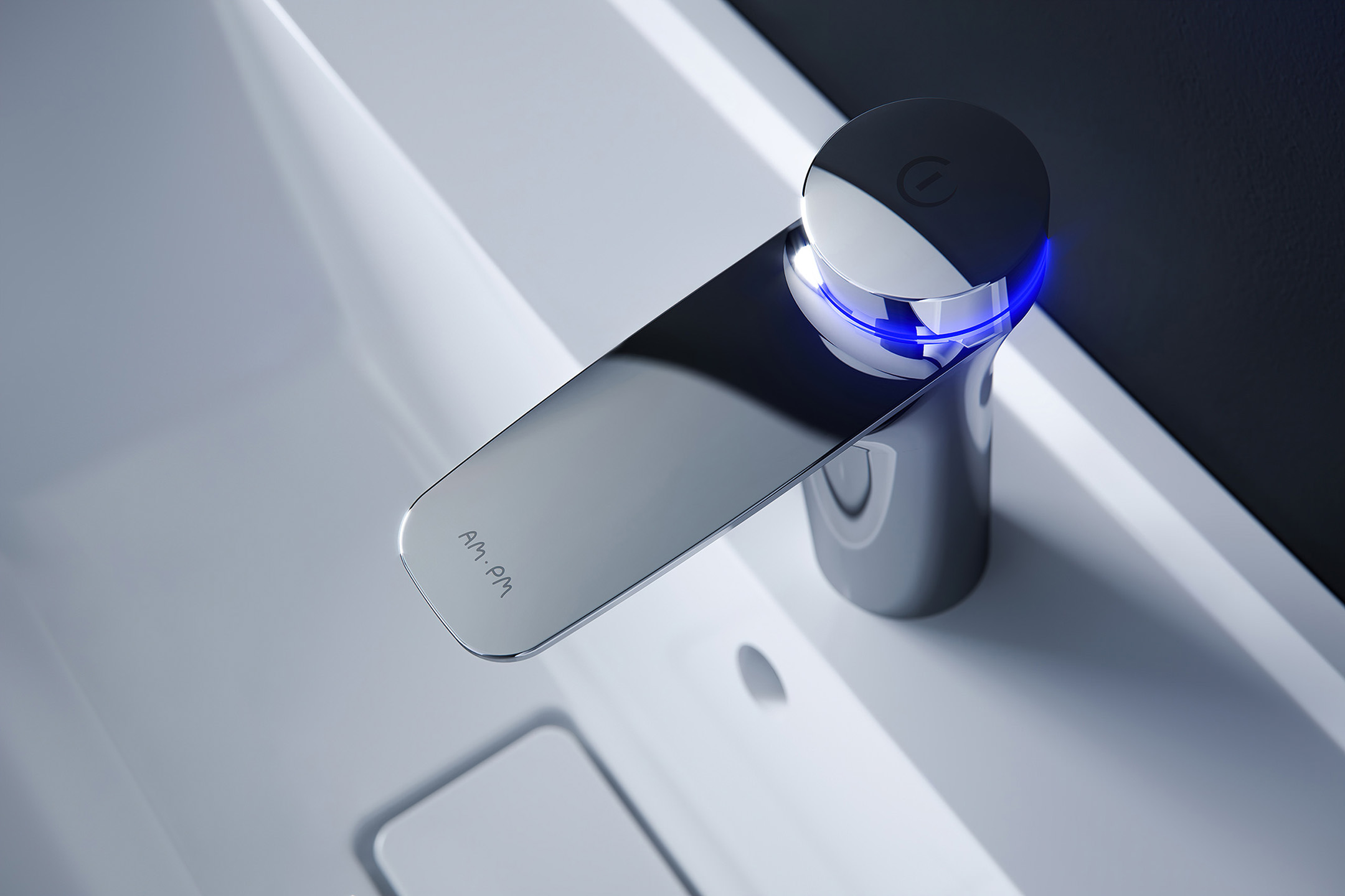 Rendu 3D d'un robinet smart moderne avec rétroéclairage bleu et des capteurs intégrés sur le fond de lavabo et le mur foncé